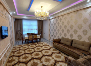 Satılır 3 otaqlı 140 m2 yeni tikili Lökbatan