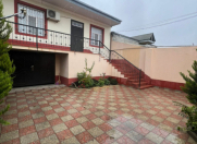 Satılır 3 otaqlı 100 m2 həyət evi Əmircan