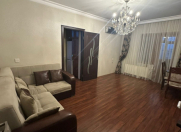 Satılır 2 otaqlı 60 m2 köhnə tikili Yasamal r.