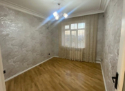Satılır 3 otaqlı 90 m2 köhnə tikili Xalqlar Dostluğu m.