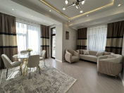 Satılır 3 otaqlı 115 m2 yeni tikili 28 May m.