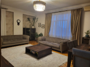 Satılır 3 otaqlı 110 m2 yeni tikili Nizami m.