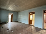 Satılır 3 otaqlı 140 m2 həyət evi Ramana