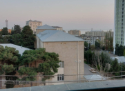 Satılır 2 otaqlı 60 m2 köhnə tikili Həzi Aslanov m.