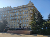 İcarəyə verilir 9 otaqlı 300 m2 ofis İçəri Şəhər m.