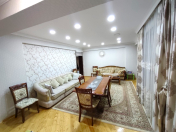 Satılır 3 otaqlı 132 m2 yeni tikili Qara Qarayev m.