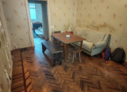 Satılır 2 otaqlı 47 m2 köhnə tikili 2 mkr