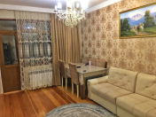 Satılır 3 otaqlı 70 m2 köhnə tikili Nəsimi m.