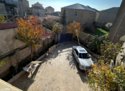 Satılır 5 otaqlı 180 m2 həyət evi Badamdar