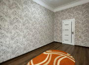 Satılır 3 otaqlı 90 m2 köhnə tikili 28 Mall