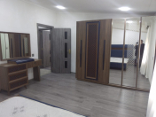 Satılır 2 otaqlı 80 m2 yeni tikili Azadlıq prospekti m.