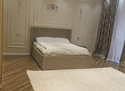 Satılır 3 otaqlı 135 m2 köhnə tikili 28 May m.