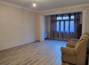 Satılır 4 otaqlı 100 m2 köhnə tikili Qaraçuxur