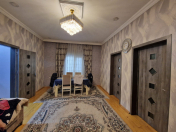 Satılır 3 otaqlı 80 m2 həyət evi Bakıxanov