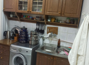 Satılır 4 otaqlı 100 m2 köhnə tikili Azərbaycan Dillər Universiteti