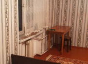 Satılır 1 otaqlı 40 m2 köhnə tikili Gənclik m.