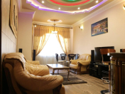 Satılır 4 otaqlı 130 m2 yeni tikili Nəriman Nərimanov m.