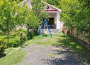 İcarəyə verilir 4 otaqlı 70 m2 həyət evi Qax