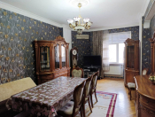 Satılır 3 otaqlı 90 m2 yeni tikili 8 Noyabr m.