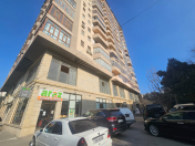 Satılır 3 otaqlı 80 m2 obyekt Azadlıq prospekti m.