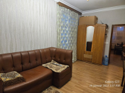 İcarəyə verilir 2 otaqlı 70 m2 köhnə tikili 9 mkr