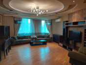 Satılır 3 otaqlı 155 m2 yeni tikili 28 Mall