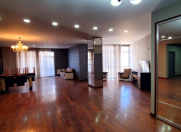 Satılır 3 otaqlı 220 m2 yeni tikili Montin