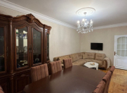 Satılır 3 otaqlı 80 m2 köhnə tikili İnşaatçılar m.