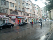 Satılır 3 otaqlı 75 m2 köhnə tikili 7 mkr