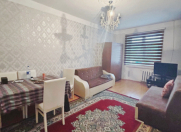 Satılır 2 otaqlı 60 m2 köhnə tikili Əhmədli m.