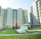 Satılır 4 otaqlı 93 m2 yeni tikili Elmlər Akademiyası m.