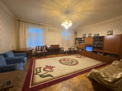 Satılır 3 otaqlı 127 m2 köhnə tikili Nəriman Nərimanov m.