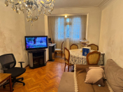 Satılır 2 otaqlı 50 m2 köhnə tikili Montin