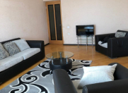 İcarəyə verilir 2 otaqlı 85 m2 yeni tikili 8 Noyabr m.