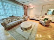 İcarəyə verilir 3 otaqlı 220 m2 yeni tikili Şah İsmayıl Xətai m.