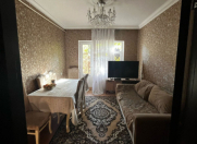 Satılır 5 otaqlı 104 m2 köhnə tikili Binəqədi r.