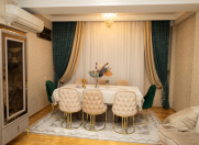 Satılır 4 otaqlı 133 m2 yeni tikili 8 mkr