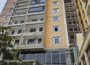 Satılır 3 otaqlı 130 m2 yeni tikili Gənclik m.