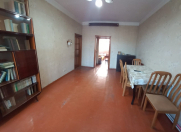 Satılır 2 otaqlı 50 m2 köhnə tikili Memar Əcəmi m.