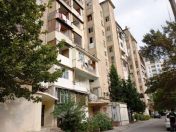 Satılır 2 otaqlı 60 m2 köhnə tikili Əhmədli