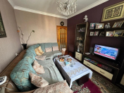 Satılır 3 otaqlı 85 m2 köhnə tikili İnşaatçılar m.