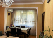 Satılır 3 otaqlı 60 m2 köhnə tikili Gənclik m.