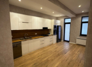 Satılır 3 otaqlı 115 m2 yeni tikili Gənclik m.