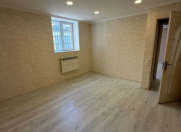 Satılır 3 otaqlı 60 m2 köhnə tikili Azadlıq prospekti m.