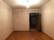 Satılır 3 otaqlı 90 m2 köhnə tikili Gənclik m.