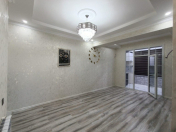 Satılır 3 otaqlı 76 m2 yeni tikili Xırdalan