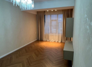 Satılır 1 otaqlı 50.5 m2 yeni tikili 28 May m.