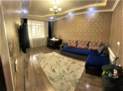 Satılır 3 otaqlı 85 m2 köhnə tikili 3 mkr