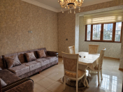 İcarəyə verilir 2 otaqlı 80 m2 köhnə tikili Nəriman Nərimanov m.