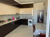 Satılır 2 otaqlı 81 m2 yeni tikili Həzi Aslanov m.